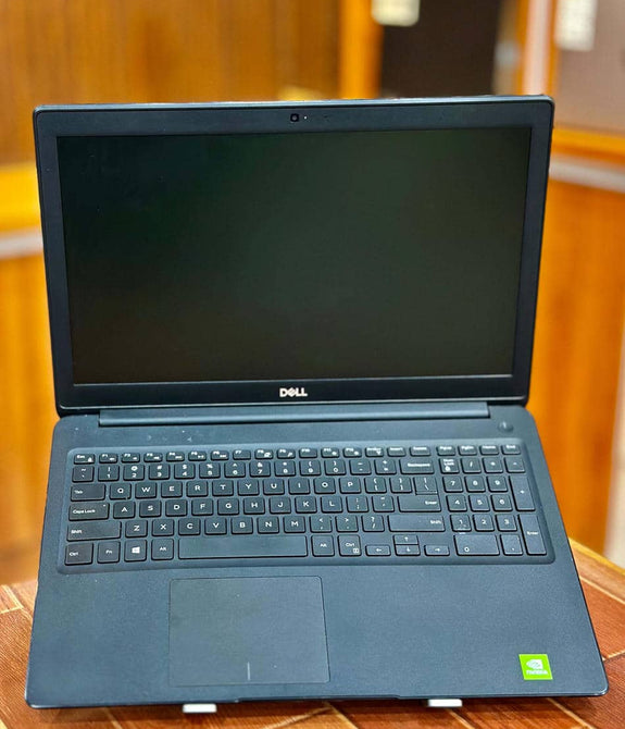 Dell Latitude 3500, Core i7, 8th Gen, 15.6' Dispaly