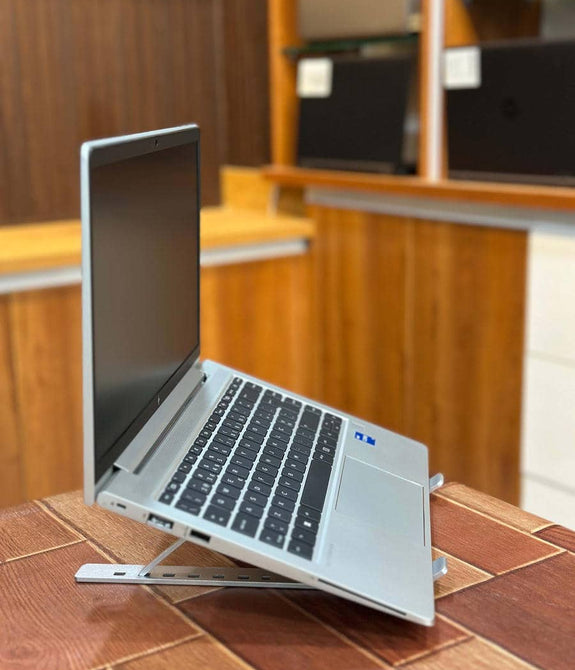 HP Elitebook 640 G10, Core i5, 13th Gen (8/256, 16/512) Latest Generation!! Scratchless!!