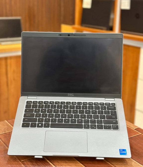 Dell Latitude 5420, Core i5, 11th Gen, (8/256, 16/512), Slim and Powerful, Like New