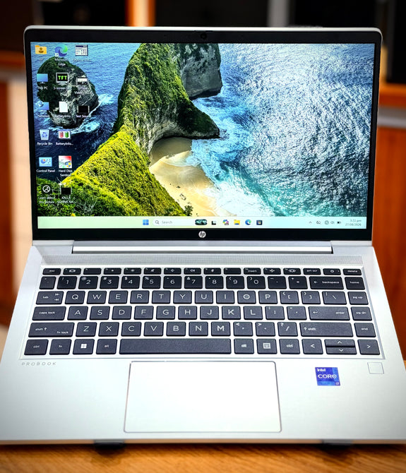 HP ProBook 440 G9 – Core i7 12th Gen | 16GB RAM | 256GB/512GB SSD | Slim & Professional | Beautiful & Powerful Laptop