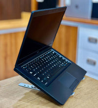 Dell Latitude 5480, Core i7, 7th Gen 8/256