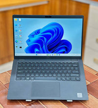 Dell Latitude 7410, Core i5, 10th Gen, Elegant Black Carbon Fiber Design
