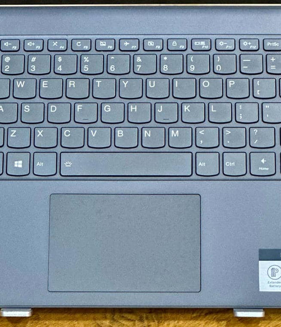 LENOVO YOGA 2 in 1 X360, i7/ 10th Gen, 2 Gb Graphics. Stylish, and Powerful