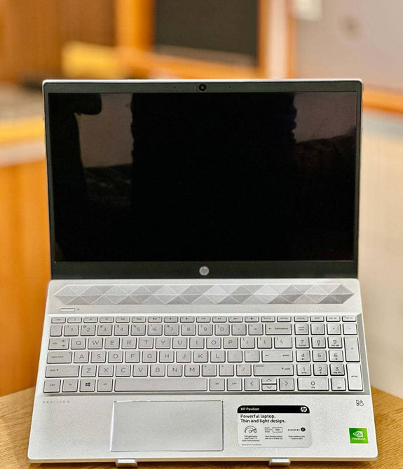 HP 15S, i7/ 10th, Touch, 4 GB Dedicated Graphics, Silver Keyboard, Extremely Beautiful and Powerful