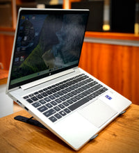 HP ProBook 440 G9 – Core i7 12th Gen | 16GB RAM | 256GB/512GB SSD | Slim & Professional | Beautiful & Powerful Laptop