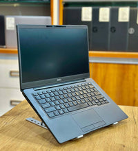 Dell Latitude 7300, Core i7, 8th Gen, Carbon Fibre Design LIKE NEW