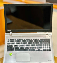 TOSHIBA 154, i7/ 6th Gen, 2 Gb Graphics Card, Like New