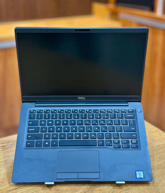Dell Latitude 7400, Core i5, 8th Gen, Carbon Fibre Design LIKE NEW