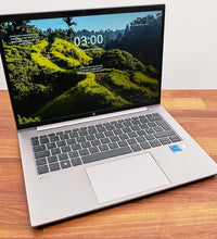 HP ZBook Firefly 14 G8 | Core i5-1145G7 11th Gen | 16GB/256GB SSD Extendable | Intel Iris Xe Graphics | Privacy Screen | Mobile Workstation | Excellent Condition